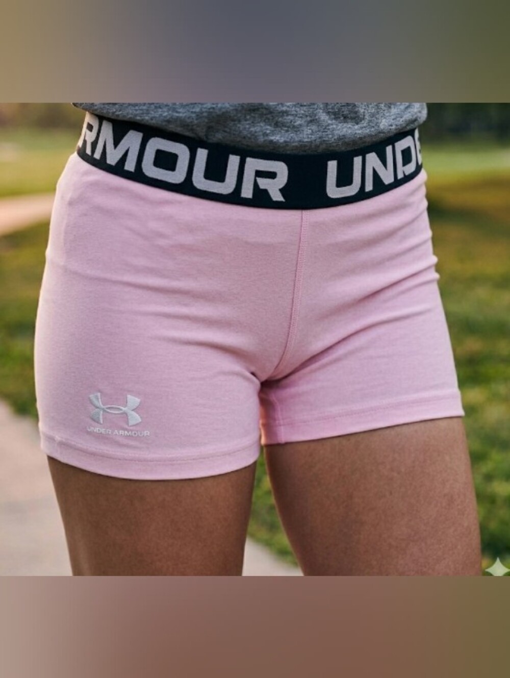 Under Armour Women's Pink Performance Shorts (Sz S/M) Athletic Workout Gym Run